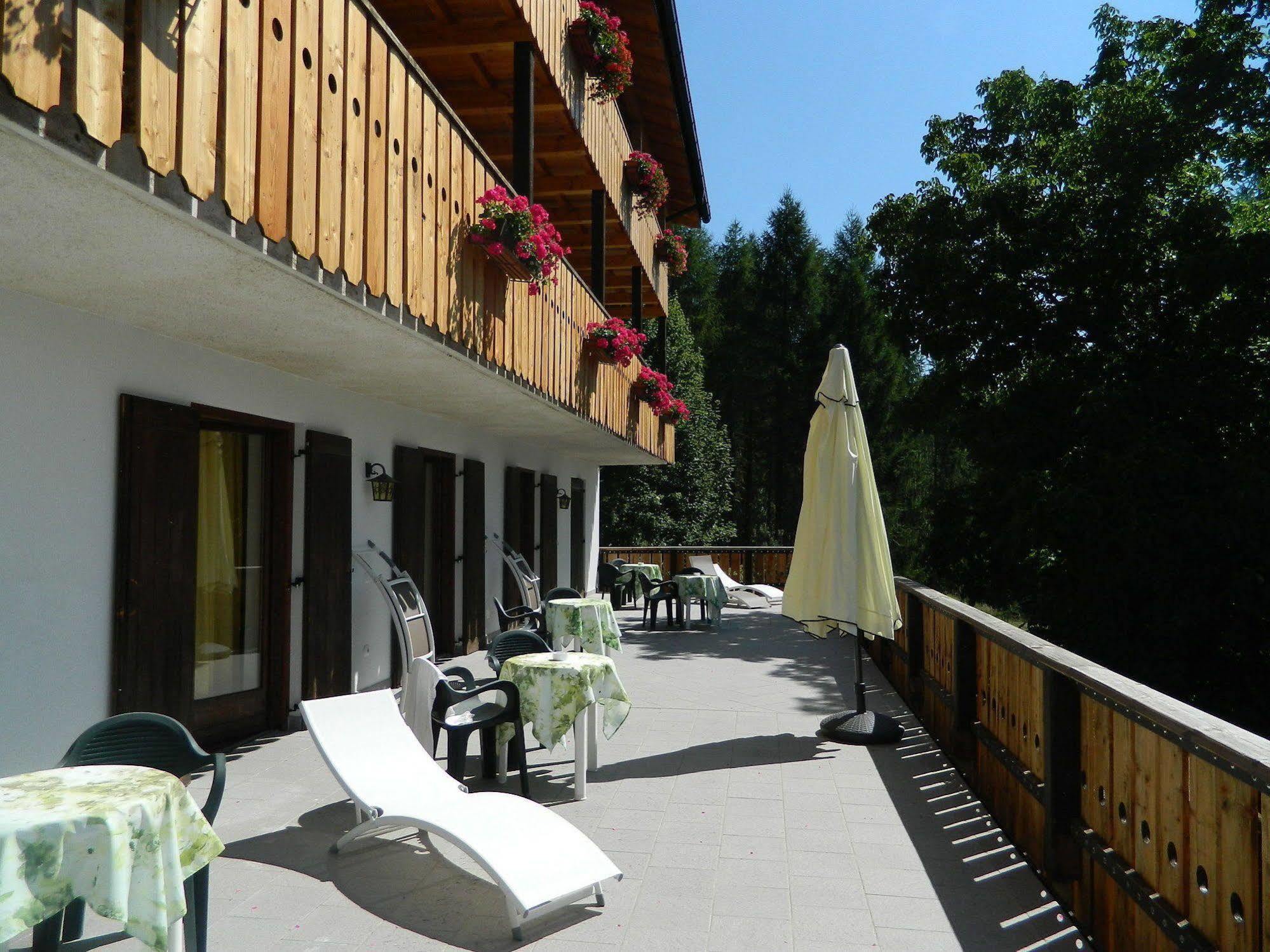 Hotel Ganzaie Val di Fiemme Exterior foto
